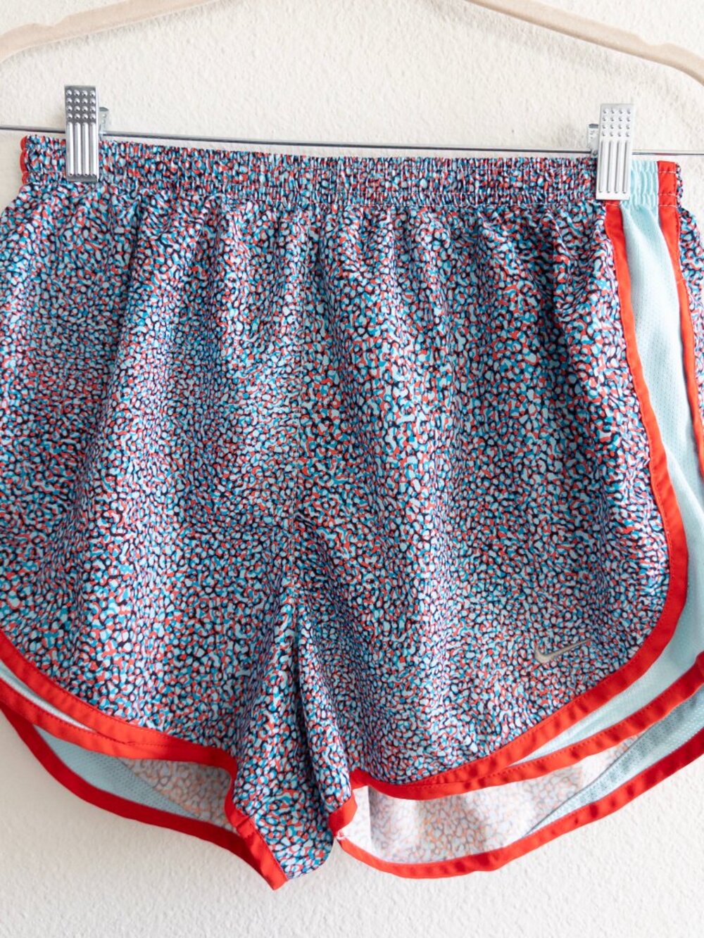 Nike Women's DRI-FIT Multicolor Running Shorts Teal Orange size M